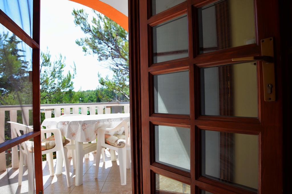 ויר Apartments Joza מראה חיצוני תמונה