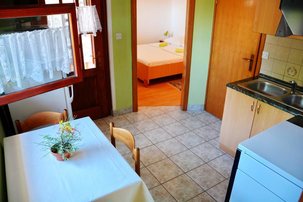ויר Apartments Joza מראה חיצוני תמונה