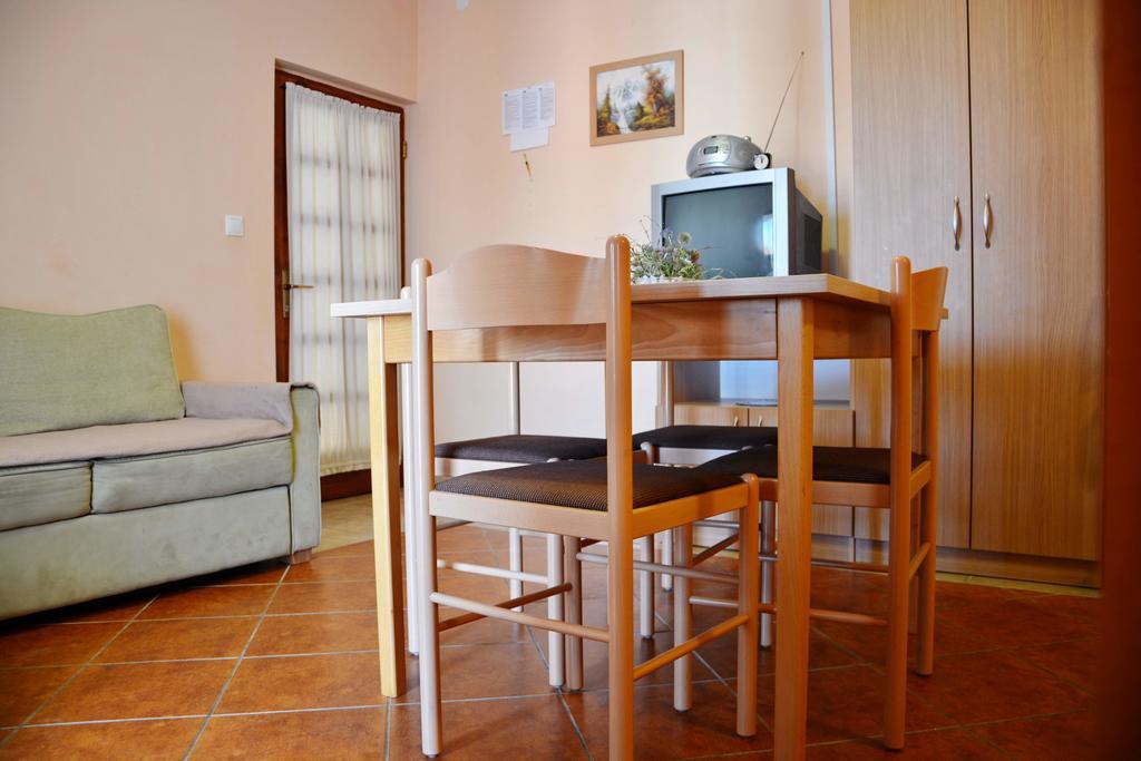 ויר Apartments Joza מראה חיצוני תמונה