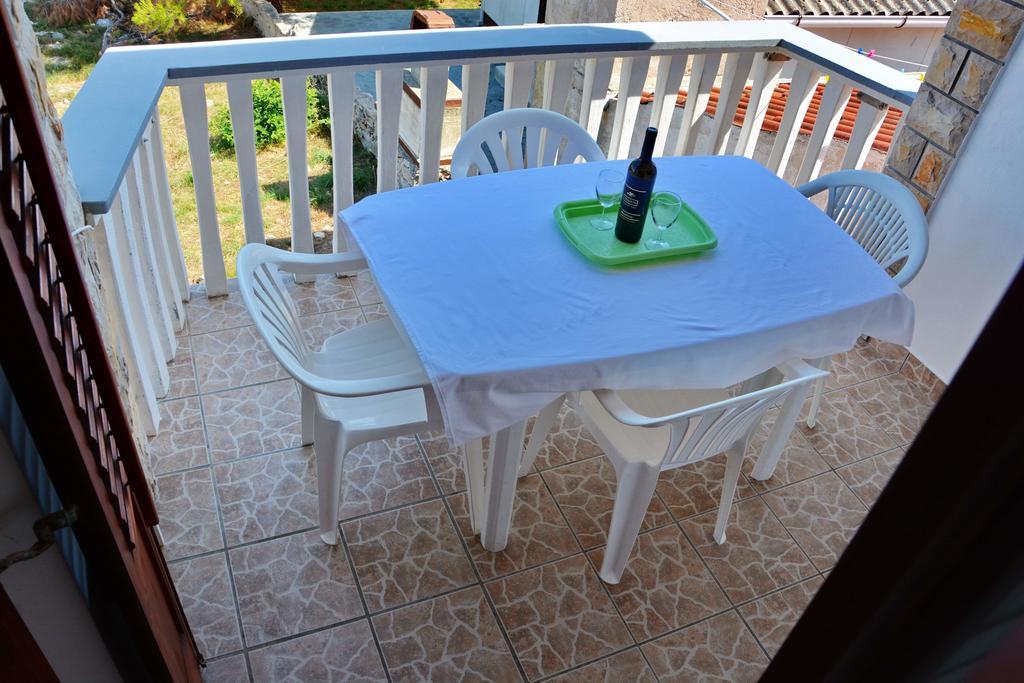 ויר Apartments Joza מראה חיצוני תמונה