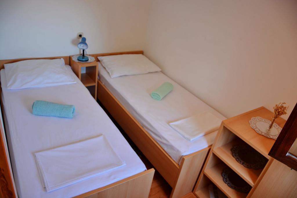 ויר Apartments Joza מראה חיצוני תמונה
