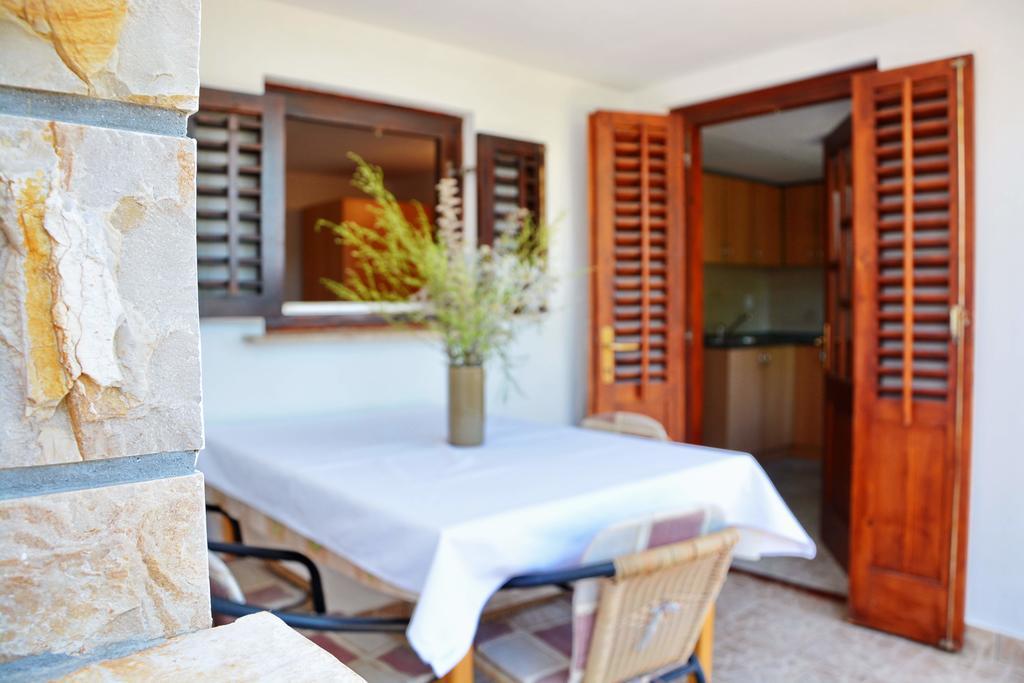 ויר Apartments Joza מראה חיצוני תמונה