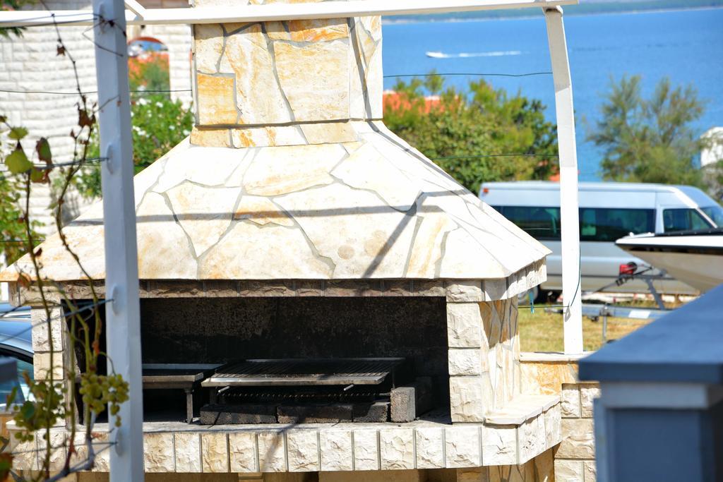 ויר Apartments Joza מראה חיצוני תמונה